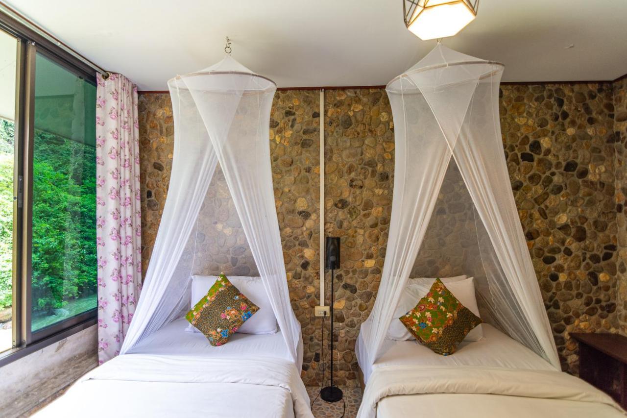 Thansila Resort Ranong Luaran gambar